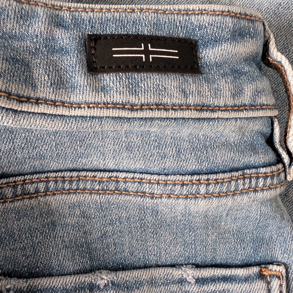 Liverpool Jean Company Charlie Crop Skinny 4/27 - Picture 11 of 12